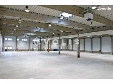 local d'activité 6 108 m²