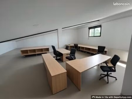 location 80m2 zone commerciale le pontet 80m2