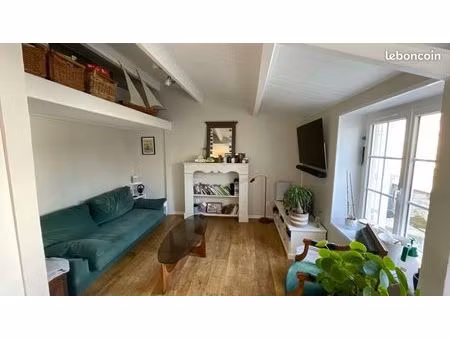 maison 1 chambre  jardin  dépendance