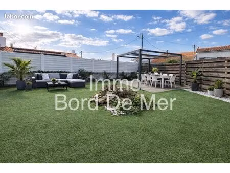 la tranche-sur-mer –exceptionnel charmant t3 rénové avec grand extérieur