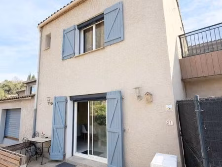 villa 3 pièces 100 m²