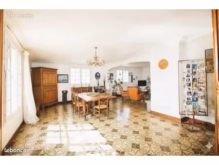 maison 219 m² ou 2 appartements