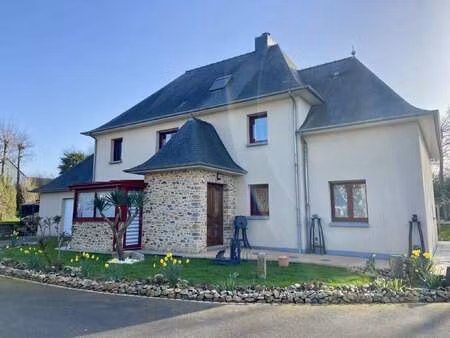 vente demeure d'exception piscine à bourgbarré (35230) : à vendre piscine / 246m² bourgbar