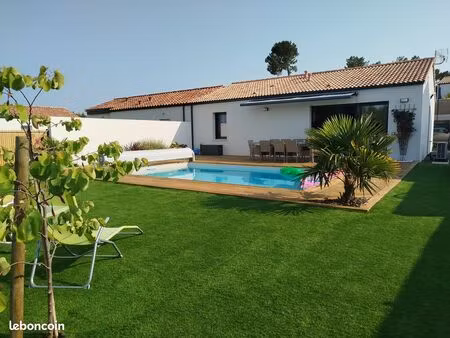 maison plain-pied récente 3 chbres avec piscine – saint-jean-de-monts