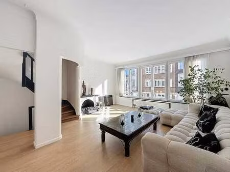 square des latins - maison avec garage