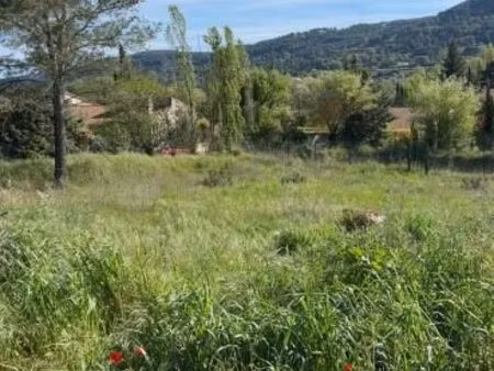 terrain 800 m² le beausset