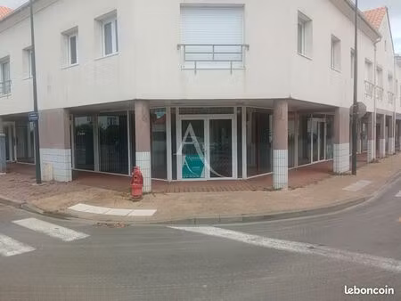 local commercial 140 m² challans