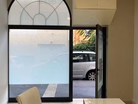 local commercial pour bureaux ou cabinet médical