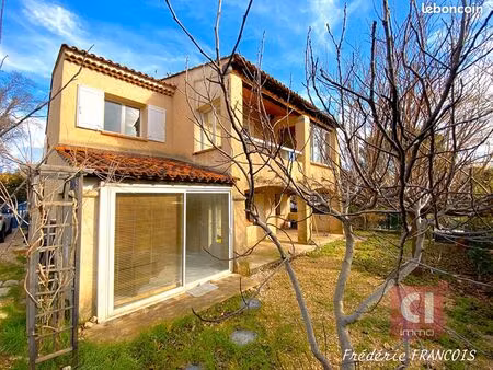 maison 6 pièces 136 m²