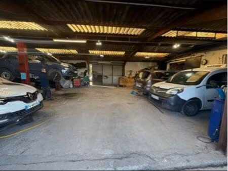 commerce automobiles et mécanique