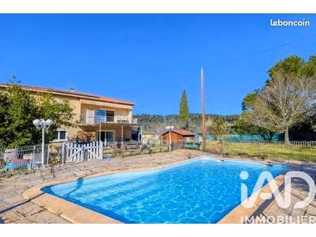 maison 4 pièces 180 m²