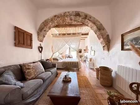 bargemon – maison de charme avec potentiel locatif