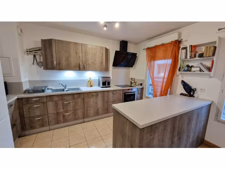 appartement 2 chambres box et parking