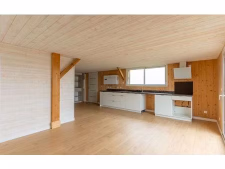 location appartement  75.31 m² t-4 à ychoux  915 €