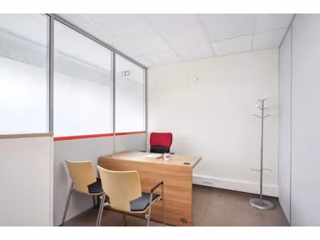 espace de travail clé en main à meaux - 10 m² avec parking et fibre