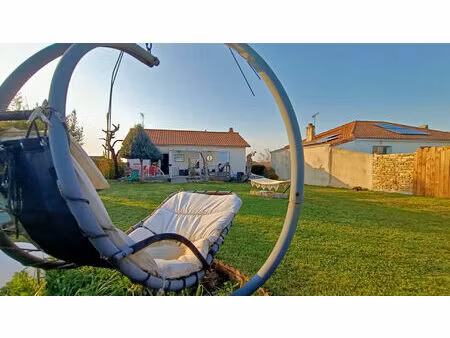 maison à echiré - centre bourg à pied maison 2 chambres avec jardin et terrasse