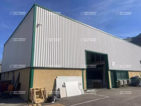location local d'activités gémenos 13420