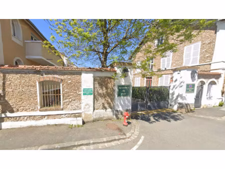 location parking saint-germain-lès-corbeil