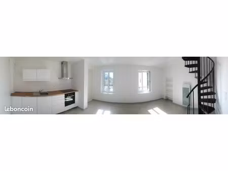 appartement duplex 42m2 carnoules centre