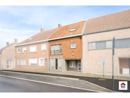 maison rénovée au centre de tielt