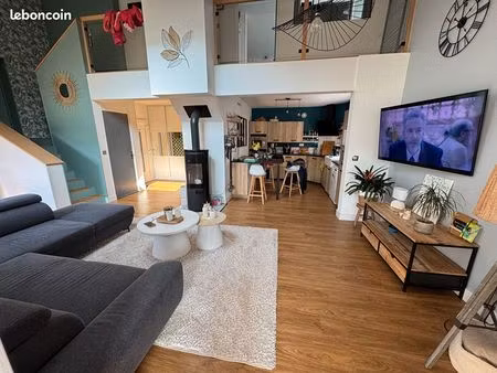 maison 7 pièces 126 m²