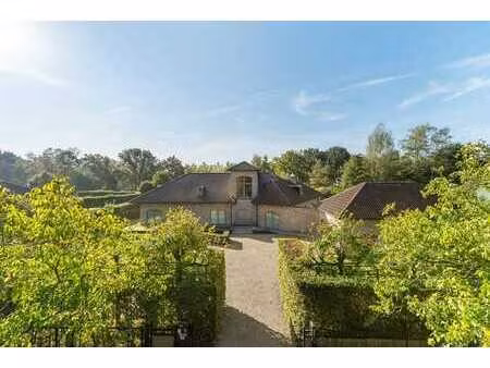 villa résidentielle sur 3490 m² à vendre à lichtaart
