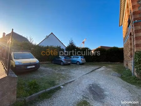 parking/box 6 m² montlhery