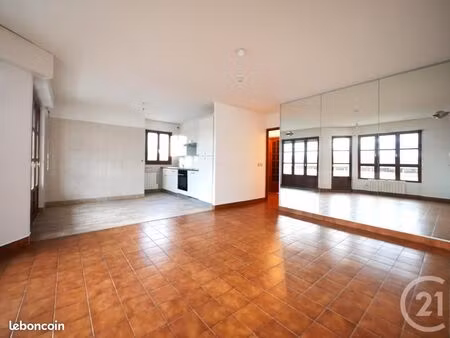 appartement 4 pièces 87 m²