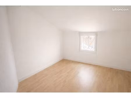 duplex 4 pièces - 2 et 3 ème étage d'un immeuble rénové