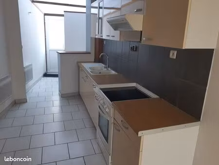 location maison de ville