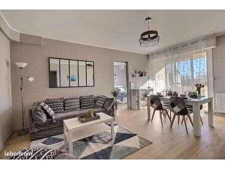 grand t2 lumineux meublé 56 m² bourges centre