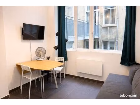 t1 bis meublé clé en main avec mezzanine – lyon 2ᵉ  bellecour - bail civil