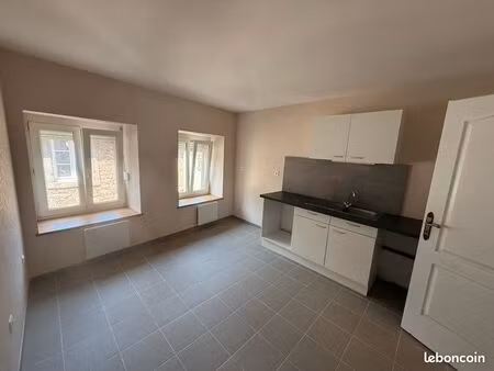maison à louer 97m² rénovée