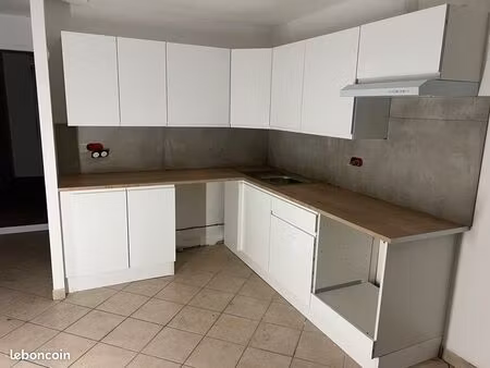 appartement t2/3 avec jardin/terrasse et possibilité garage