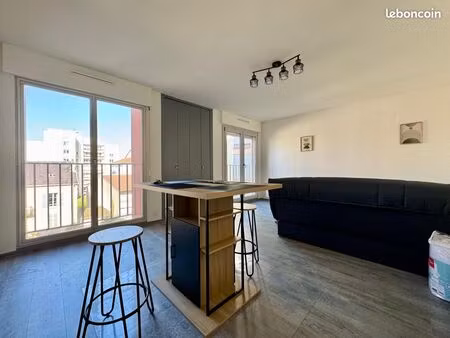 studio 2 pièces 31 m²