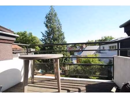 superbe appartement 2ch de +/-100m² + terrasse