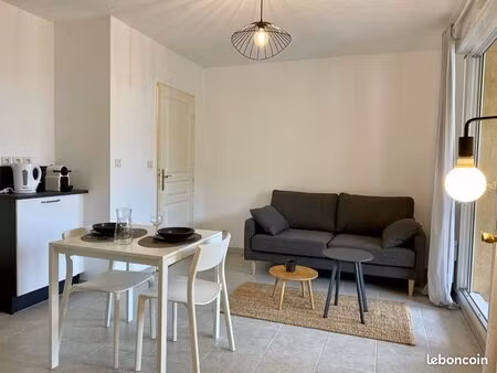 appartement meublé t2 - la seyne-sur-mer - porte marine