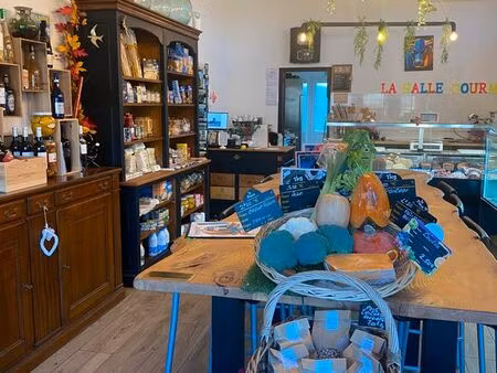 la halle gourmande est a acheter