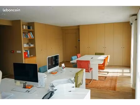 local professionnel – 92 m² de bureaux élégants et fonctionnels