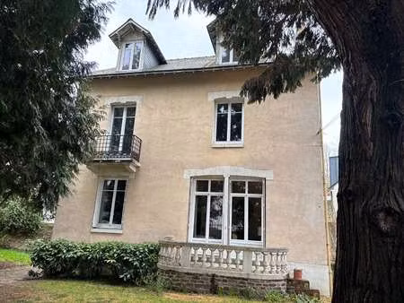 vente demeure d'exception à nantes saint-donatien (44000) : à vendre / 152m² nantes saint-