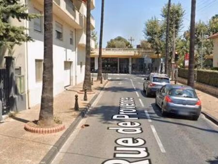 rare box centre ville de hyeres ?️