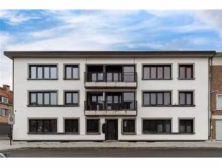 appartement rénové (60 m²) avec 2 chambres à edegem.