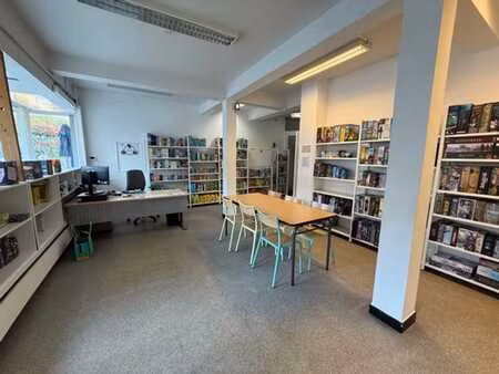 belle surface commerciale au coeur de saint-ghislain