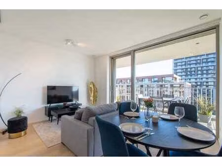 magnifique studio meublé avec vue sur l'escaut