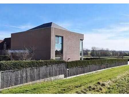 coup de cœur assuré! superbe maison contemporaine de 2015!