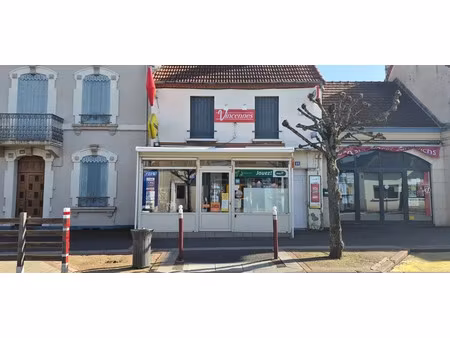 vente locaux professionnels 120 m² à commentry (03600)  132 000 €