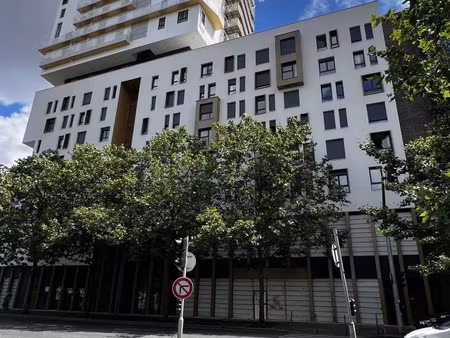 location commerce 968 m² à noisy-le-sec (93130)