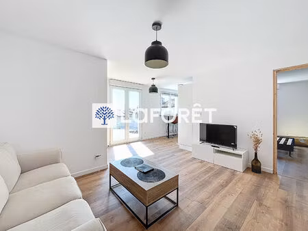 location - appartement - nueil les aubiers