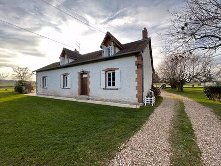 decize propriete 245 m² avec dependances et piscine