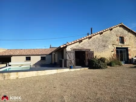 ancienne grange de 175 m² rénovée avec prestations haut de gamme  piscine et grand terrain